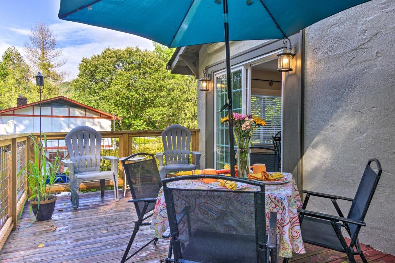 Shaw Creek Cottage With Fire Pit And Forest Views Hendersonville Buitenkant foto